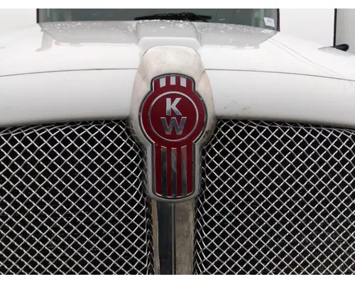 KENWORTH T370 BODY PARTS, MISC.