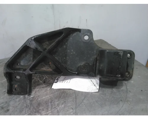 KENWORTH T370 BUMPER BRACKET