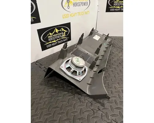 KENWORTH T370 Body Parts, Misc.