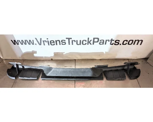 KENWORTH T370 Body Parts, Misc.