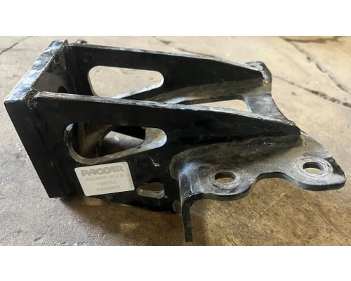 KENWORTH T370 Brackets, Misc.