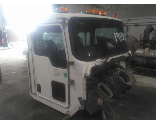 KENWORTH T370 CAB