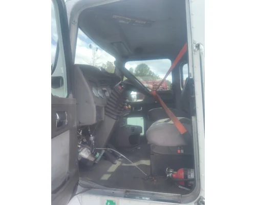 KENWORTH T370 CAB