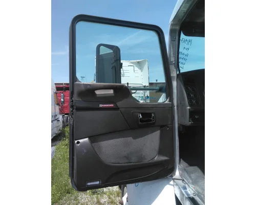 KENWORTH T370 CAB