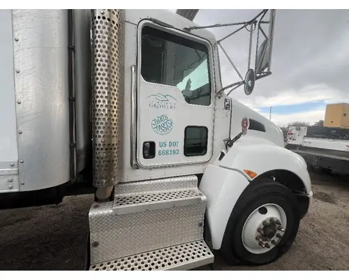 KENWORTH T370 Cab