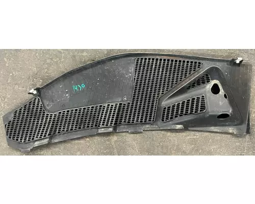 KENWORTH T370 Cowl Panel