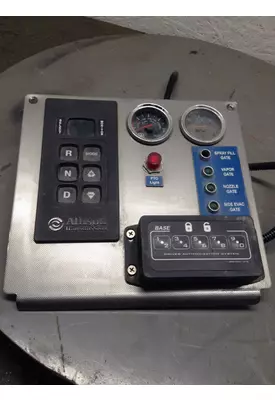 KENWORTH T370 DASH PANEL