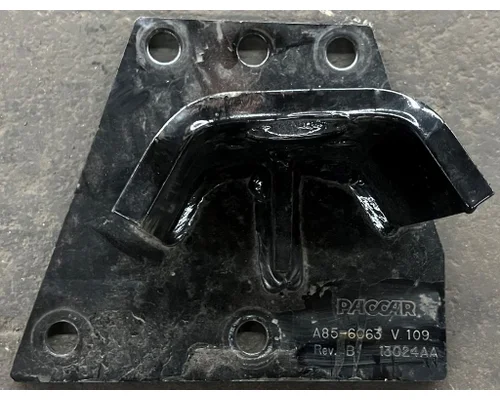 KENWORTH T370 Engine Mounts