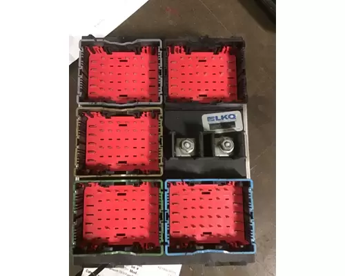 KENWORTH T370 FUSE BOX