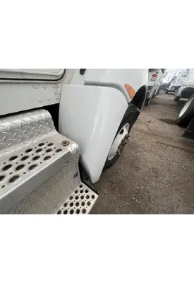 KENWORTH T370 Fender Extension
