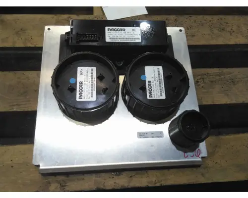 KENWORTH T370 GAUGE CLUSTER