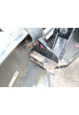 KENWORTH T370 HOOD BRACKET