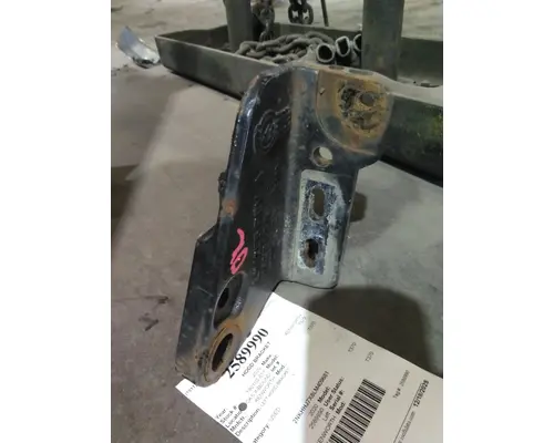 KENWORTH T370 HOOD BRACKET