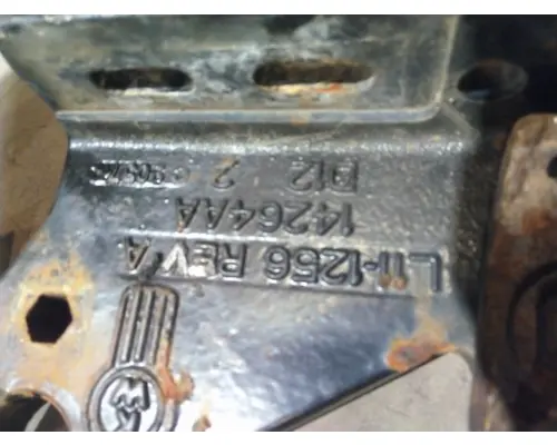 KENWORTH T370 HOOD BRACKET