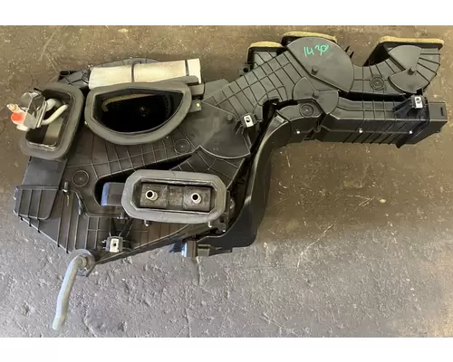 KENWORTH T370 Heater Assembly