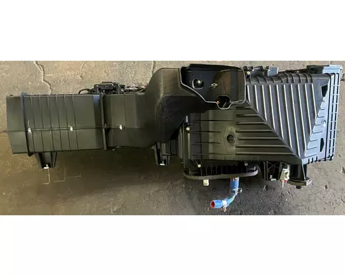 KENWORTH T370 Heater Assembly