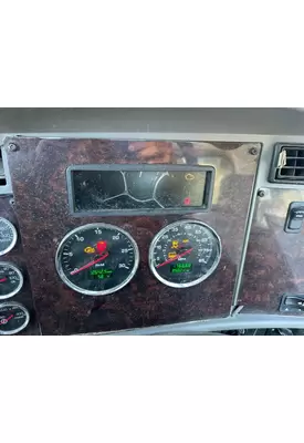 KENWORTH T370 Instrument Cluster