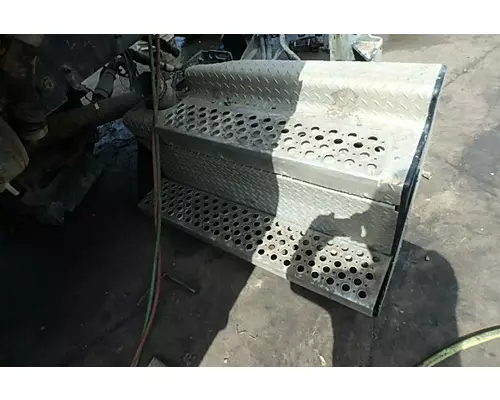 KENWORTH T370 Muffler