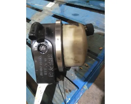 KENWORTH T370 POWER STEERING RESERVOIR