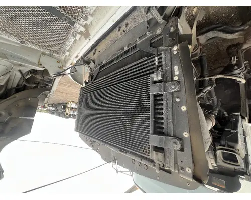 KENWORTH T370 Radiator