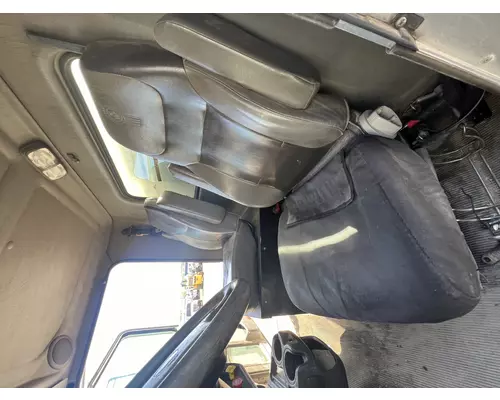 KENWORTH T370 Seat, Front