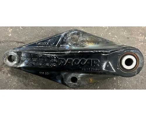 KENWORTH T370 Spring Hanger