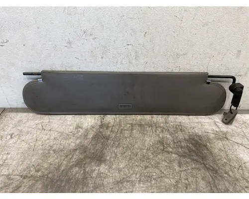KENWORTH T370 Sun Visor (External)