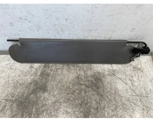 KENWORTH T370 Sun Visor (External)