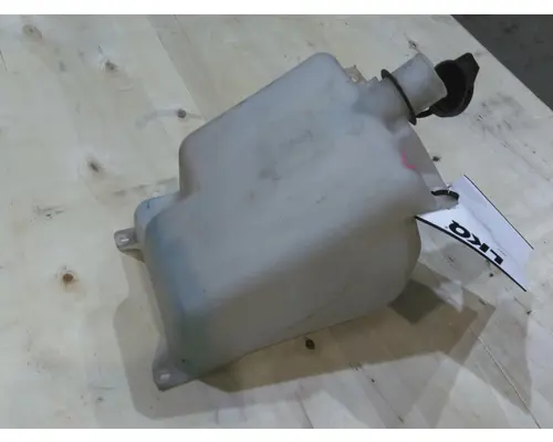 KENWORTH T370 WINDSHIELD WASHER RESERVOIR