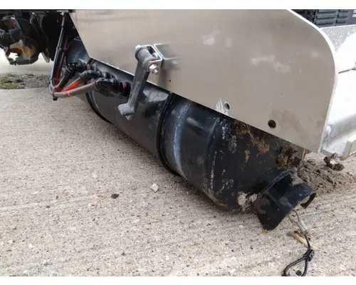 KENWORTH T380 AIR TANK