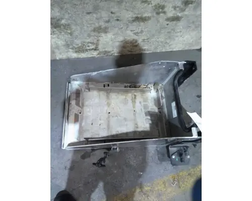 KENWORTH T380 BATTERY BOX