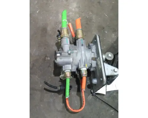 KENWORTH T380 BRAKE COMPONENT