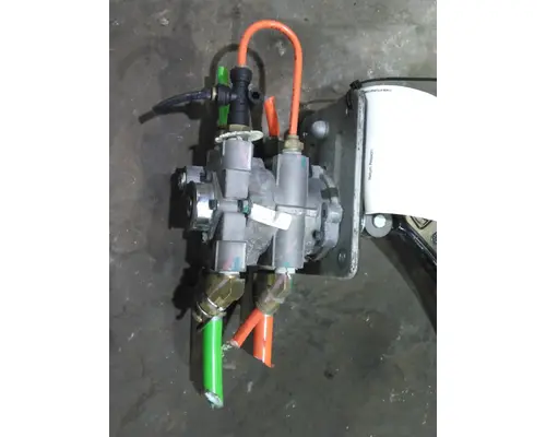 KENWORTH T380 BRAKE COMPONENT