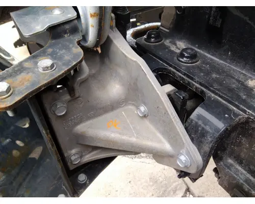 KENWORTH T380 BUMPER BRACKET
