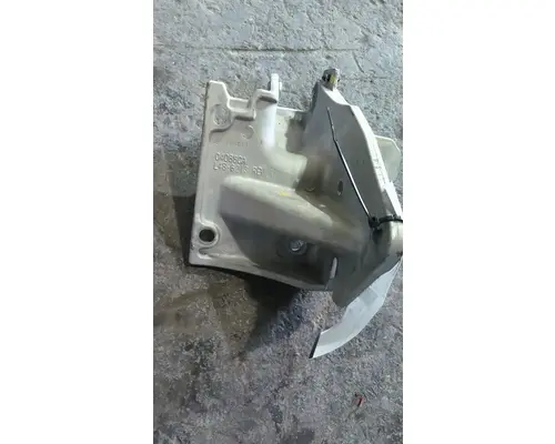 KENWORTH T380 BUMPER BRACKET