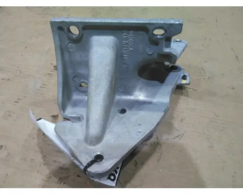 KENWORTH T380 BUMPER BRACKET