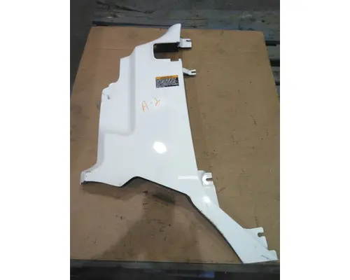 KENWORTH T380 COWL