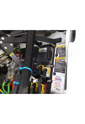 KENWORTH T380 FUSE BOX