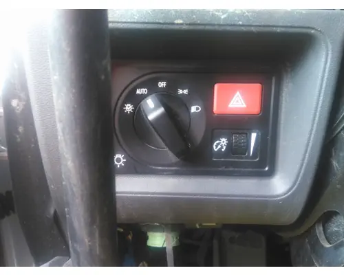 KENWORTH T380 HEADLAMP SWITCH