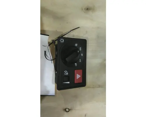 KENWORTH T380 HEADLAMP SWITCH