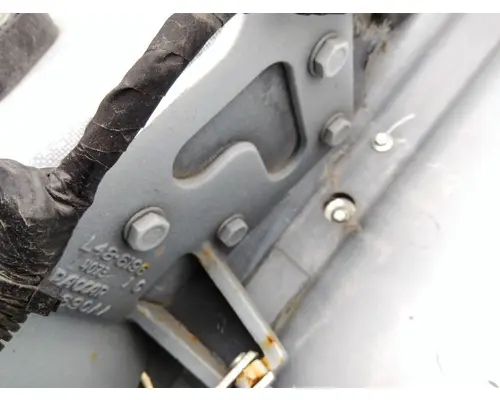 KENWORTH T380 HOOD BRACKET