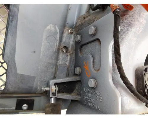 KENWORTH T380 HOOD BRACKET