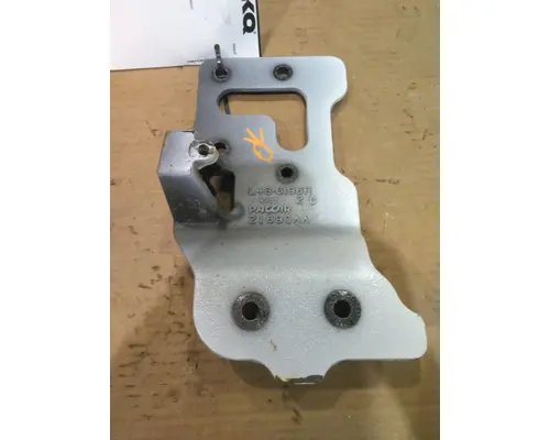 KENWORTH T380 HOOD BRACKET