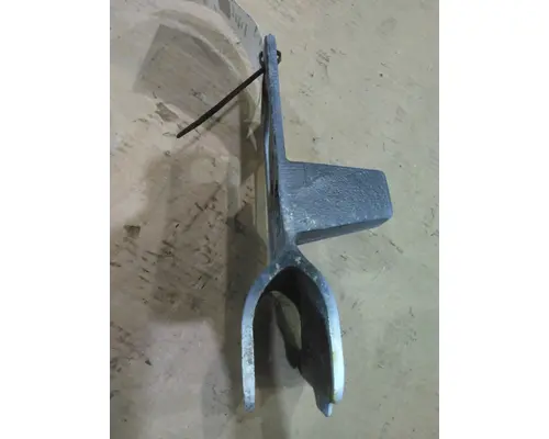 KENWORTH T380 HOOD BRACKET