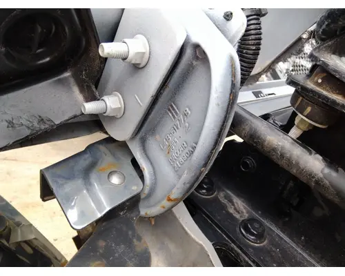 KENWORTH T380 HOOD HINGE