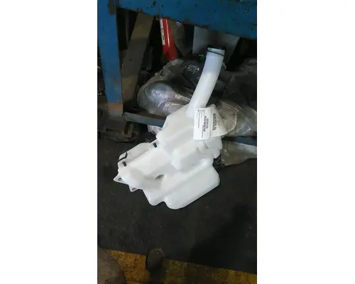 KENWORTH T380 WINDSHIELD WASHER RESERVOIR