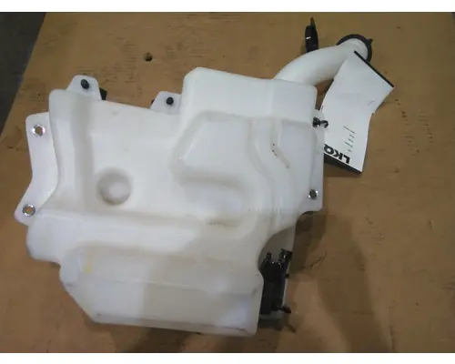 KENWORTH T380 WINDSHIELD WASHER RESERVOIR