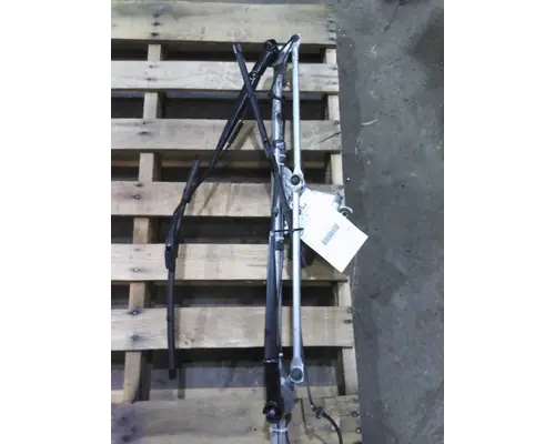 KENWORTH T380 WINDSHIELD WIPER ASSEMBLY