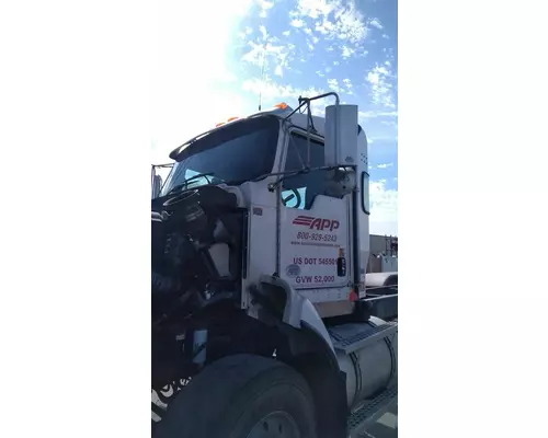 KENWORTH T400 Cab