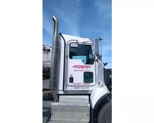 KENWORTH T400 Cab